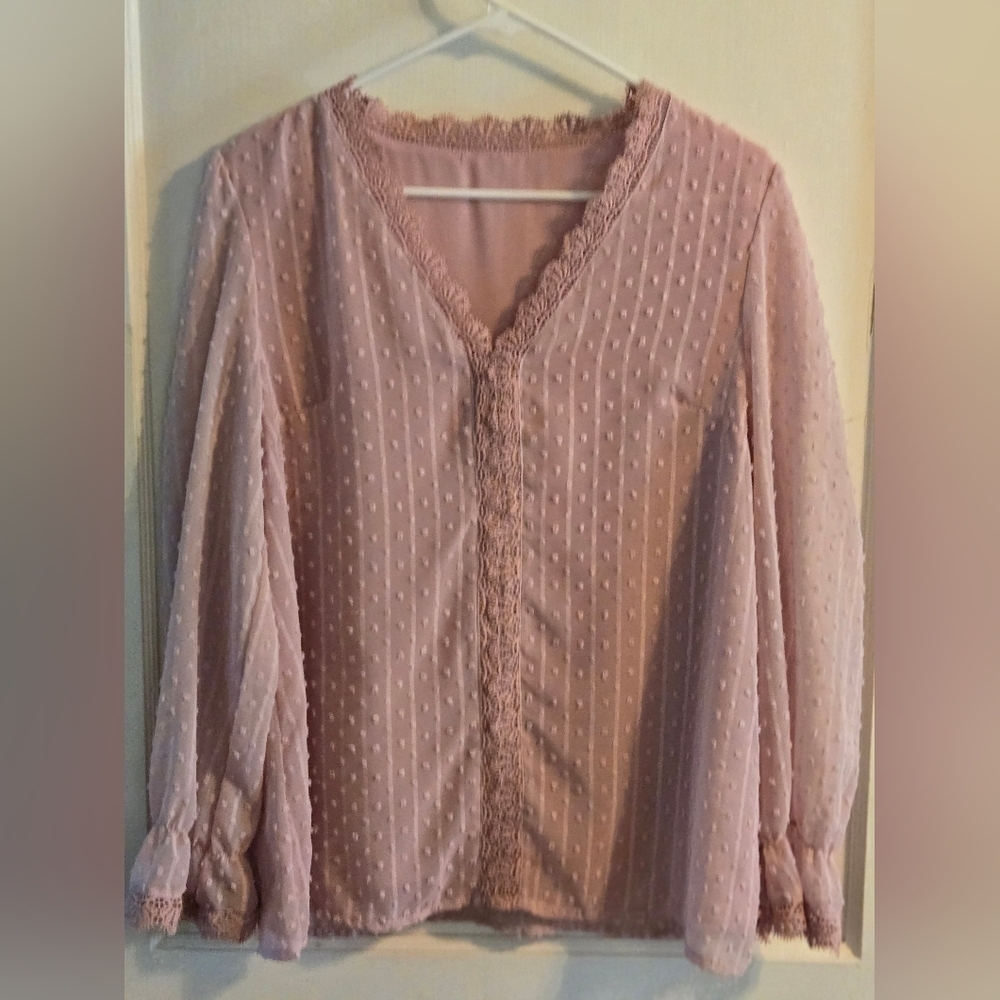NWOT, Dokotoo, Women's Summer Lacy Top, Light Pink, Size: Medium - Picture 5 of 9